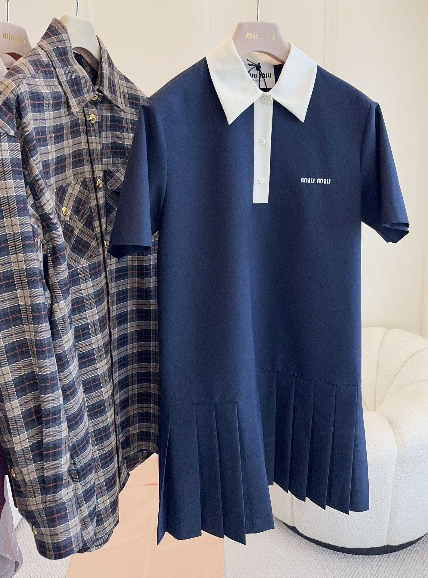 Miumiu 2025 Short-sleeved Pleated Dress Navy Blue Cotton
