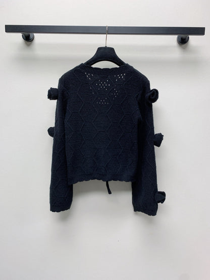CC 25 Knitted Three-Dimensional Flower Tie Cardigan in Black 277589