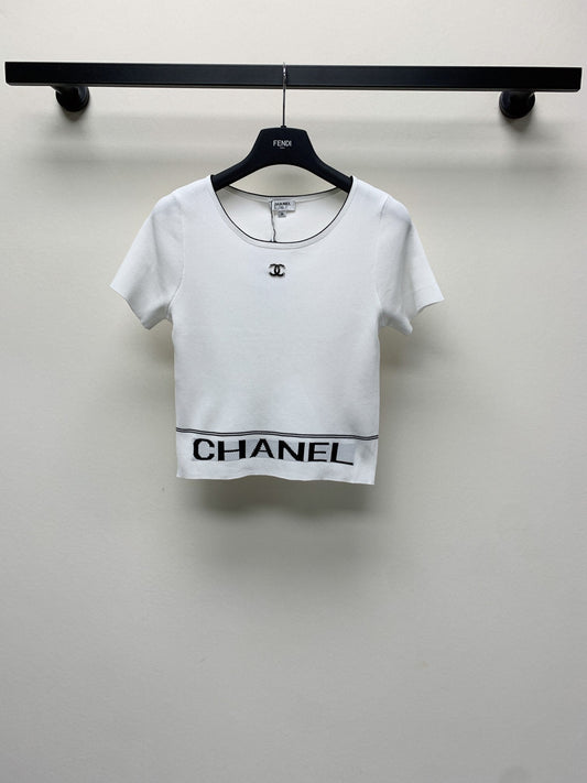 CC 25 Round Neck Knitted Embroidered Logo Top in White 277579