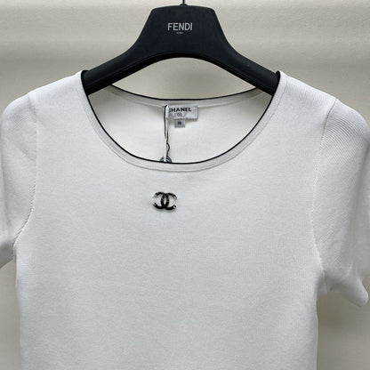CC 25 Round Neck Knitted Embroidered Logo Top in White 277579