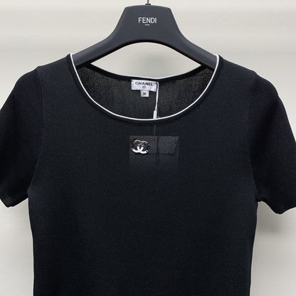 CC 25 Round Neck Knitted Embroidered Logo Top in Black 277581