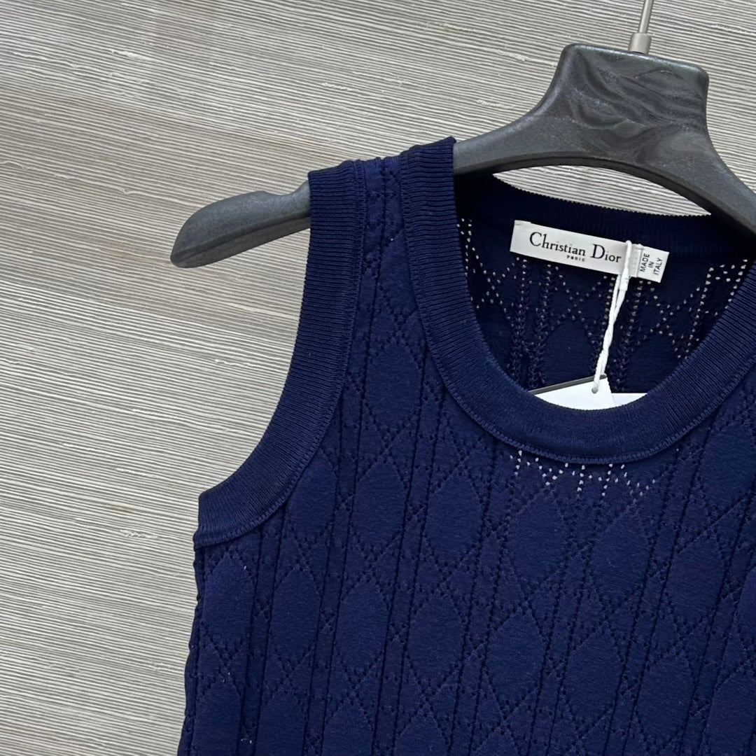 CD 25 Hollow Knitted Vest Blue Silk Wool