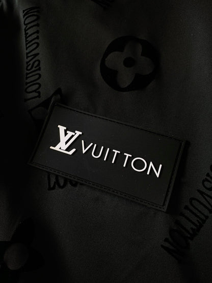 LV BLACK JACKET 239037