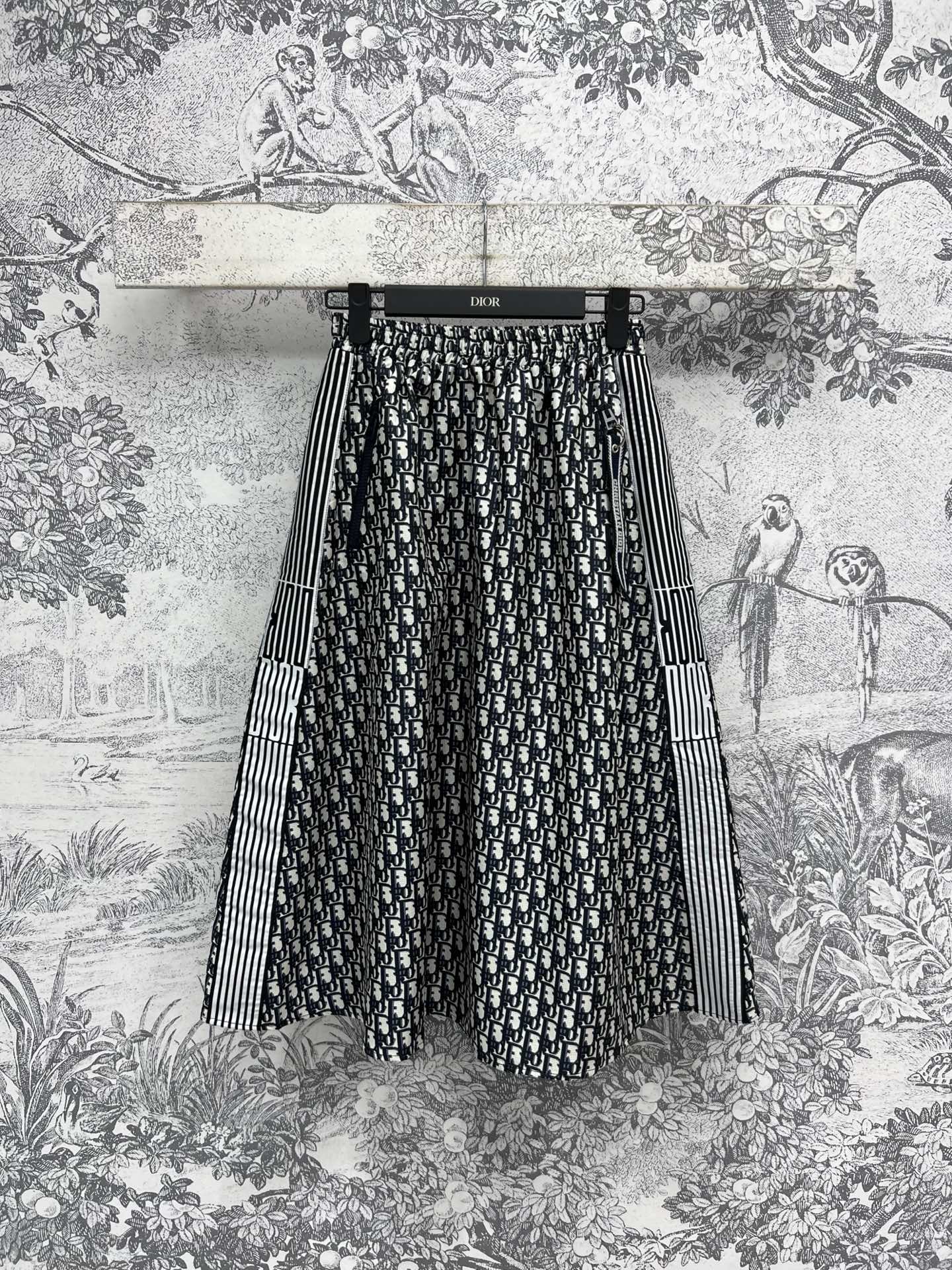 CD 25 Logo Long Skirt Black Polyester