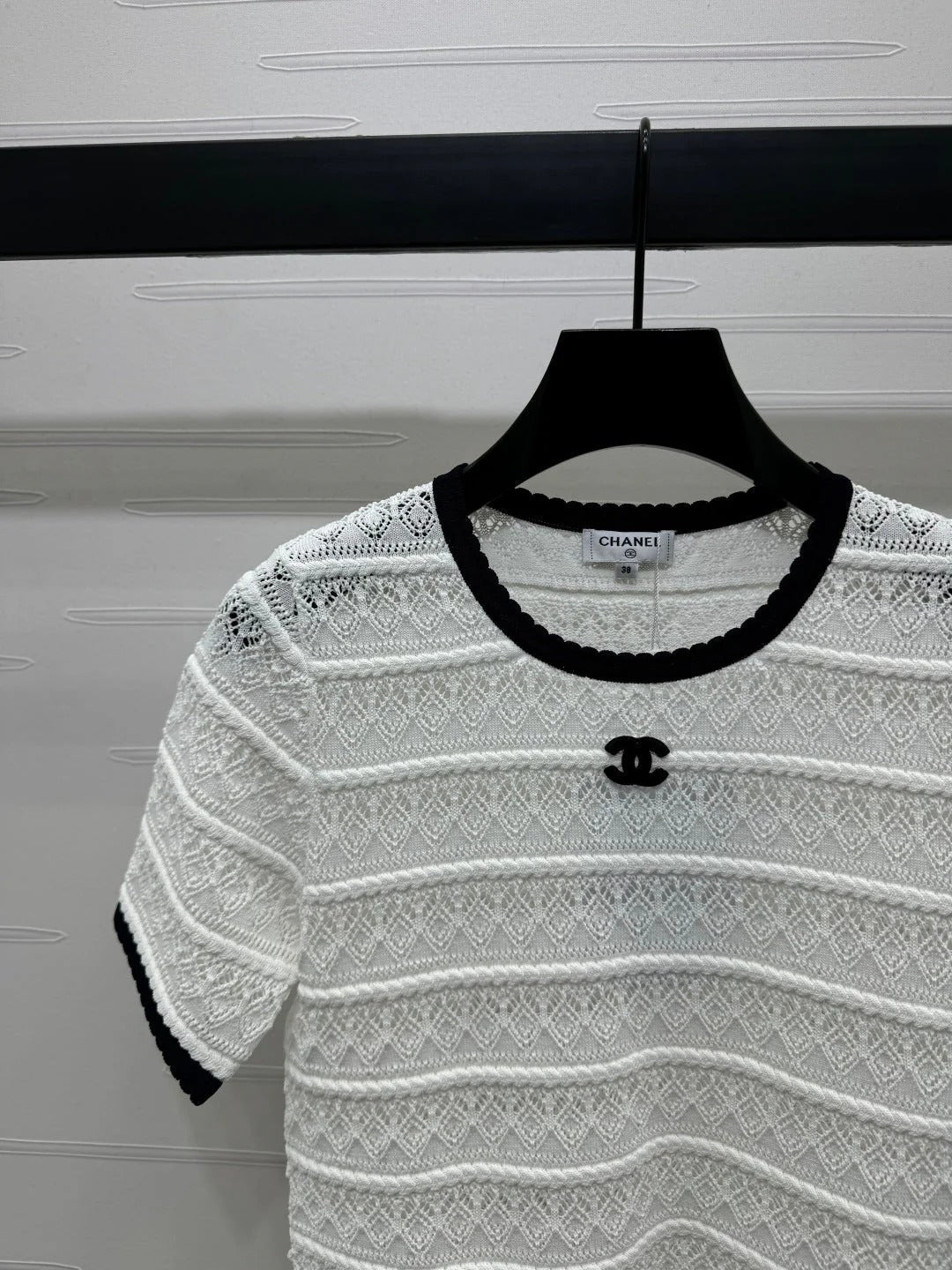 CHANEL SHORT-SLEEVE T-SHIRT 269482