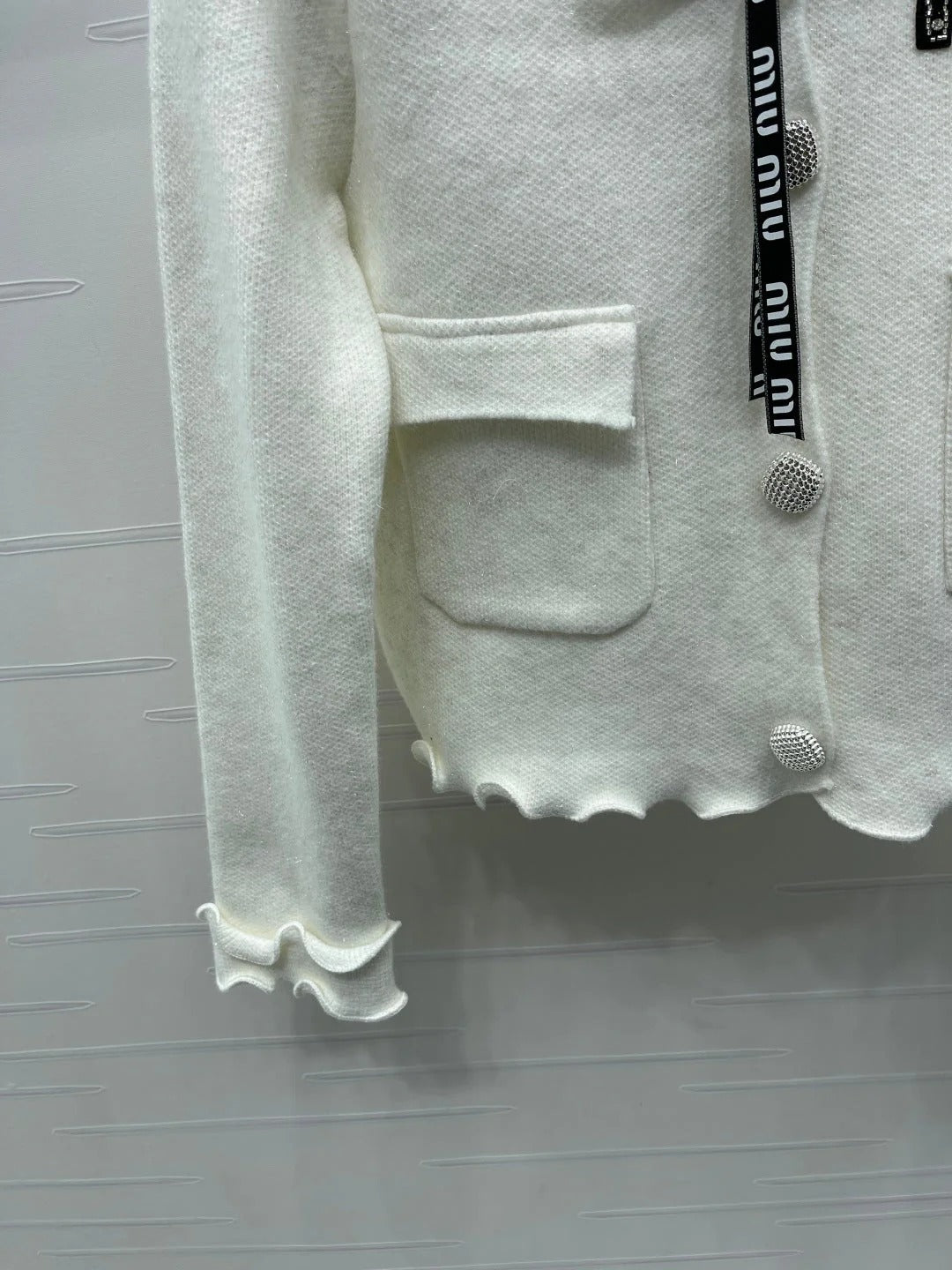 MIUMIU CARDIGAN STYLE 455