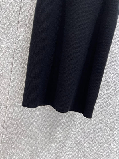 CHANEL SLEEVELESS TOP STYLE 66