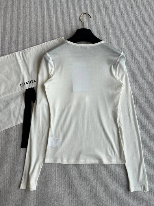 CHANEL LONG-SLEEVE T-SHIRT STYLE 28