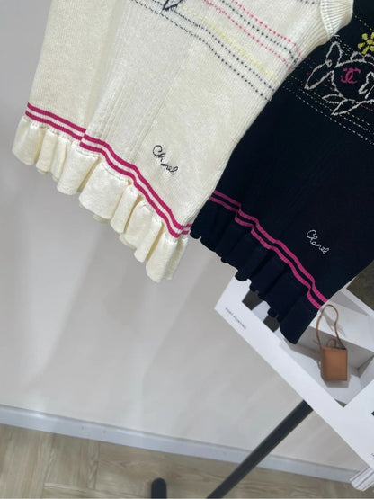 CHANEL SLEEVELESS KNIT TOP 273202
