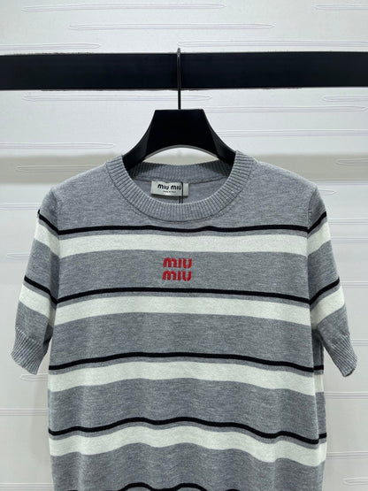 Miumiu 2026 Crew Neck Striped Short-sleeved Knit Top Gray Cotton 352436
