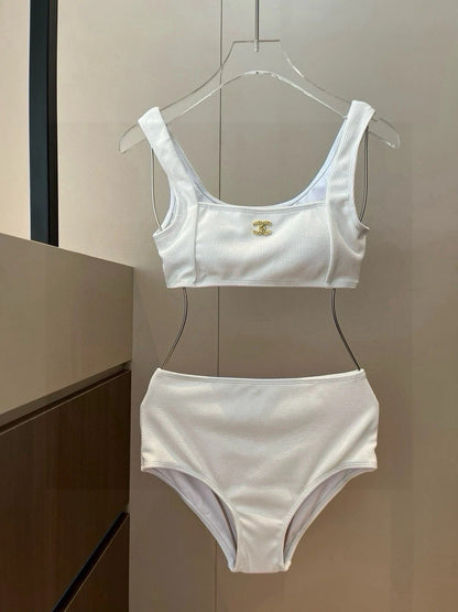 CC BIKINI SWIMSUIT SET IN WHITE 629244