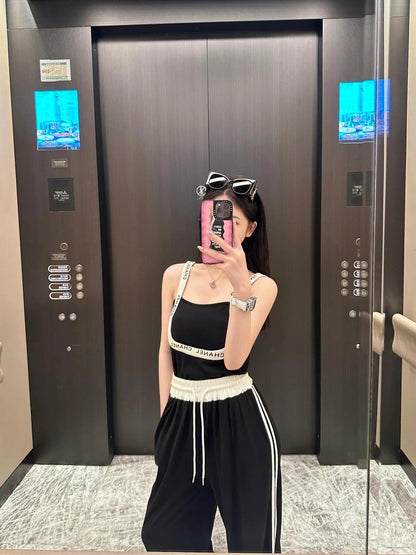 CHANEL 25S TANK TOP STYLE 189