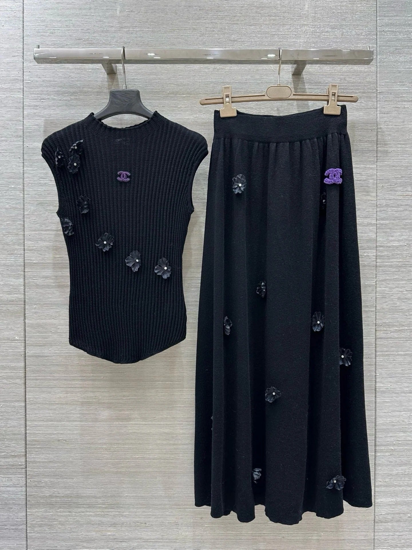 CHANEL KNIT TOP STYLE 17