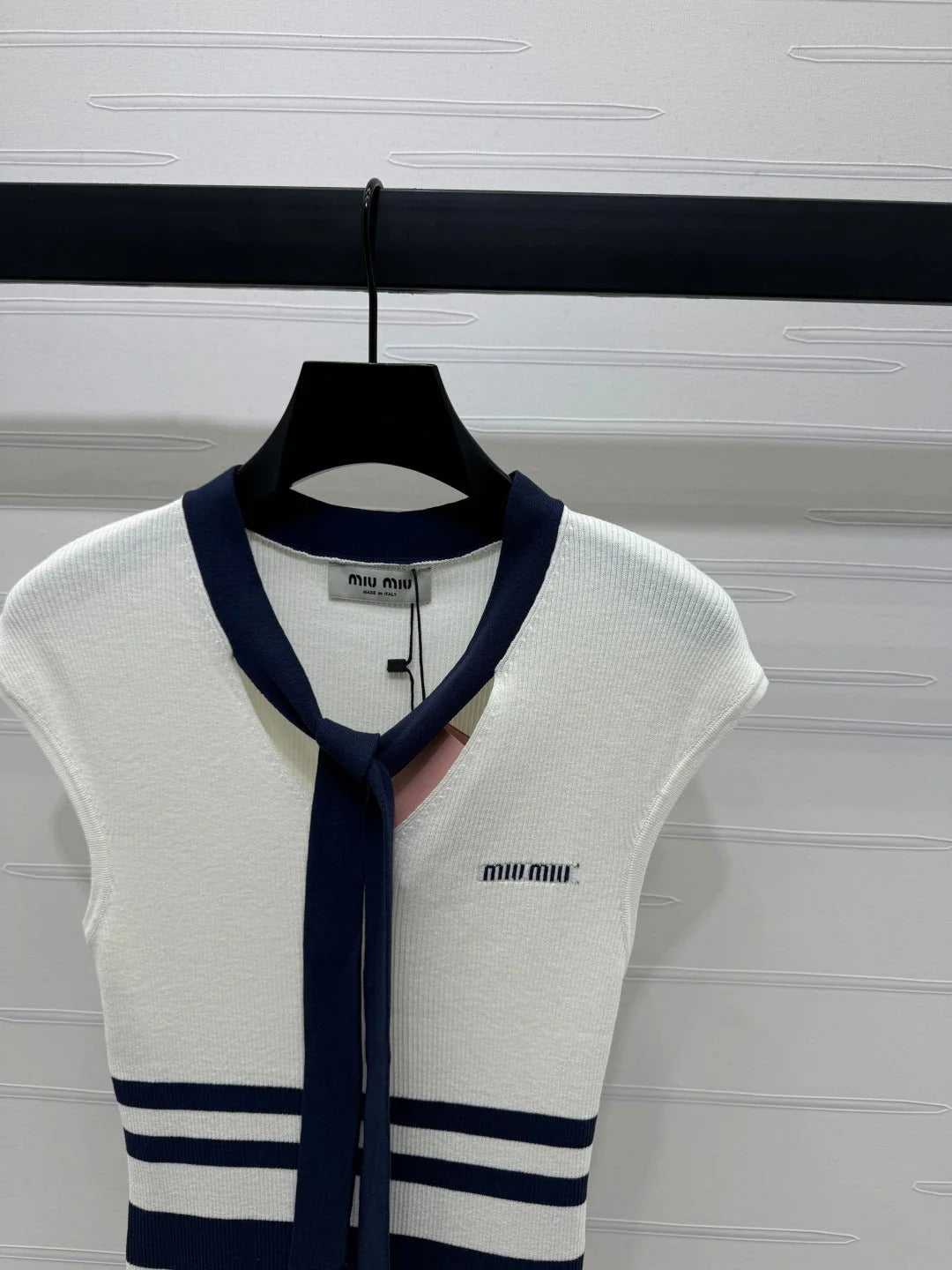 MIU 25S ICE STRIPE KNIT VEST 264114