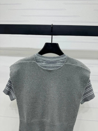 MIU 25S SHORT SLEEVE STRIPED KNITTED CAPE 264139