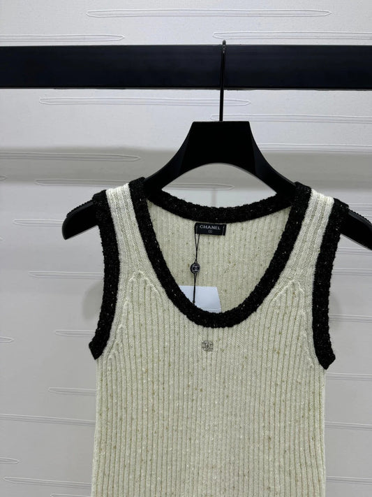 CHANEL ROUND-NECK SEQUIN KNIT VEST 274864