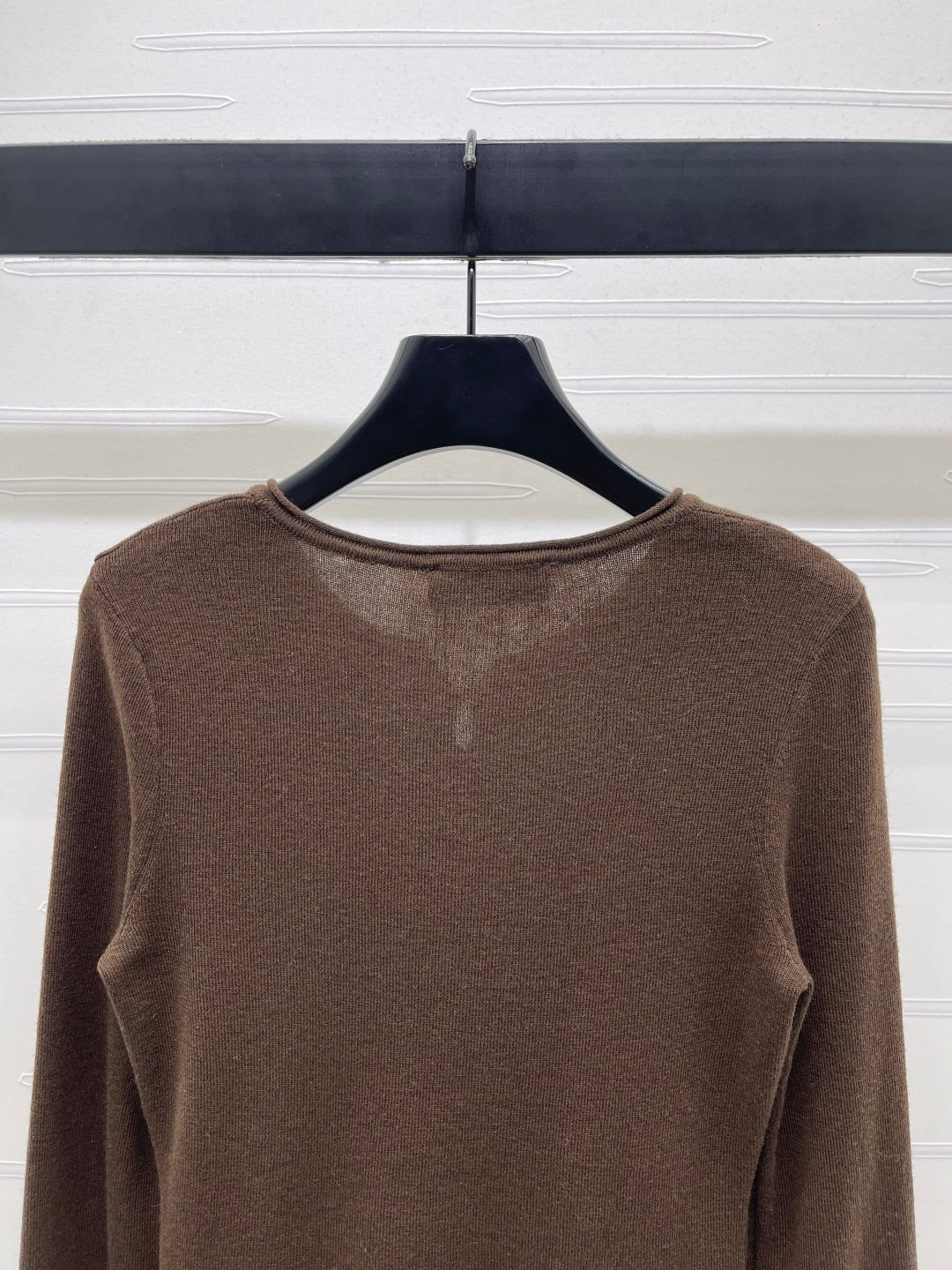 MIUMIU KNITTED LONG SLEEVE TOP STYLE 483
