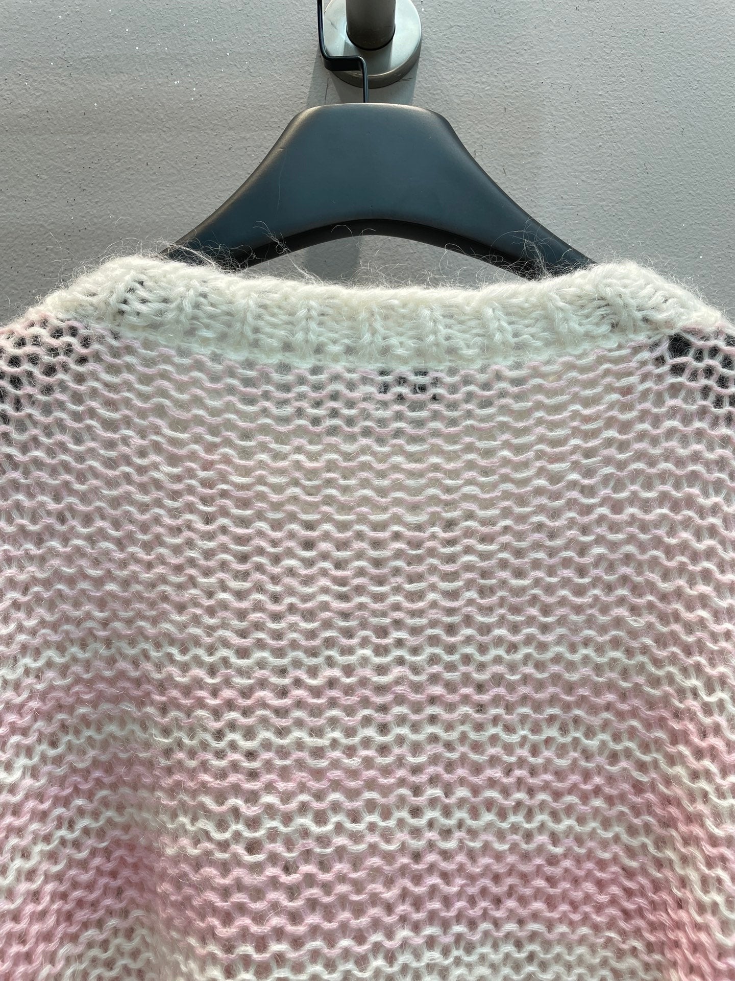 LOEWE SWEATER STYLE 222