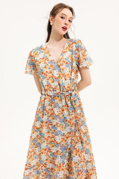 Vestido midi de manga corta con escote en V y estampado floral amarillo 