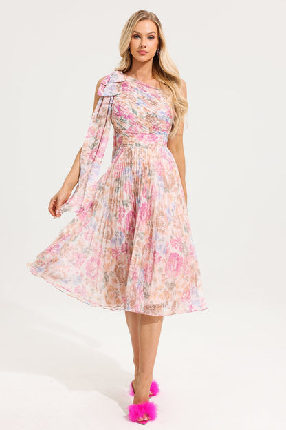 Vestido midi floral de un solo hombro 