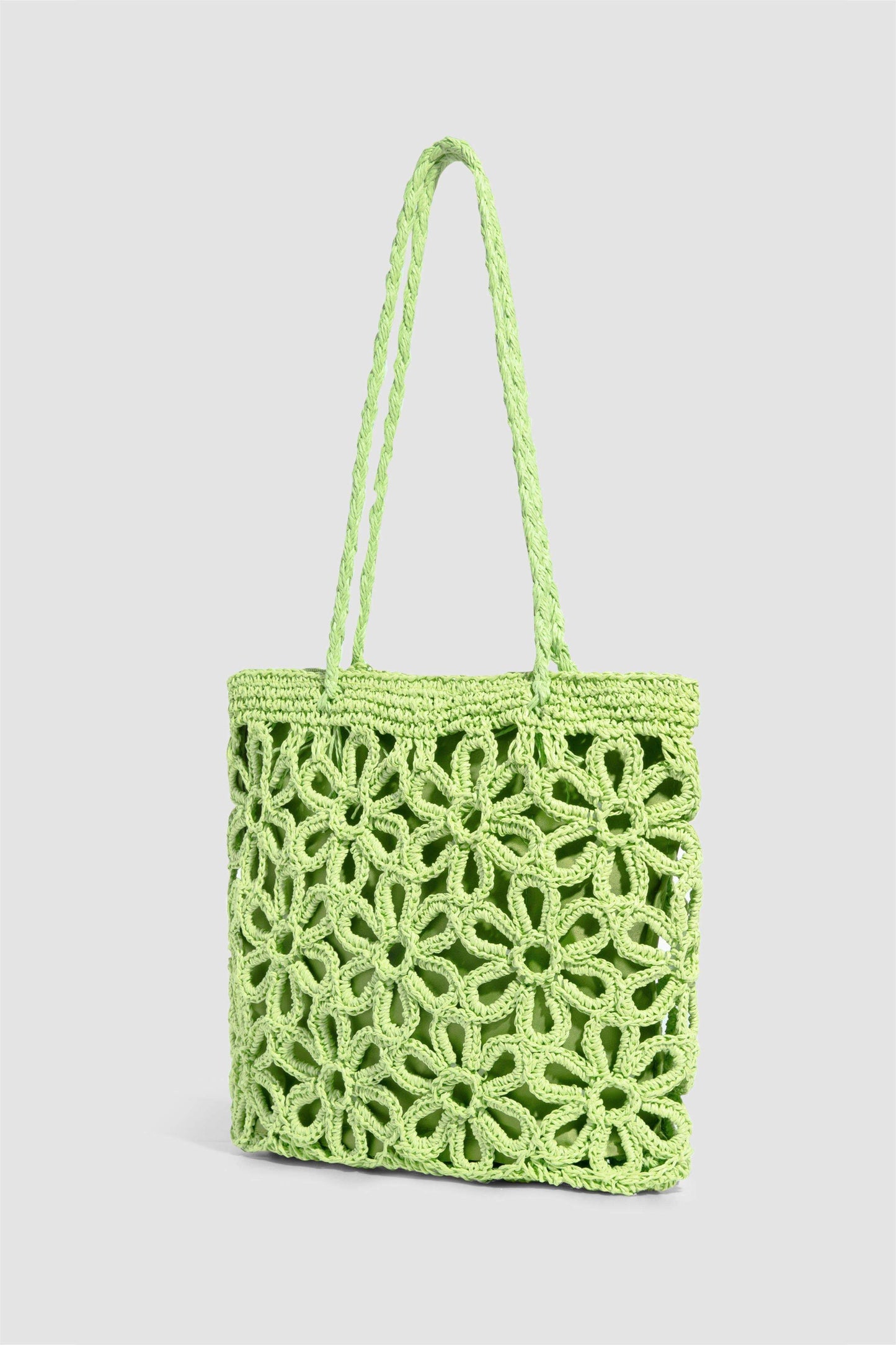 Bolso de paja con diseño hueco 