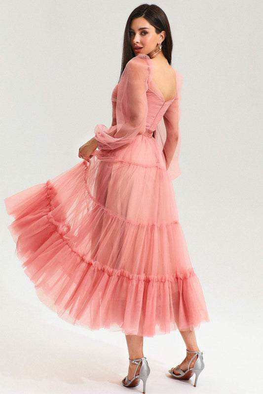 Vestido midi fruncido con cuello cuadrado 