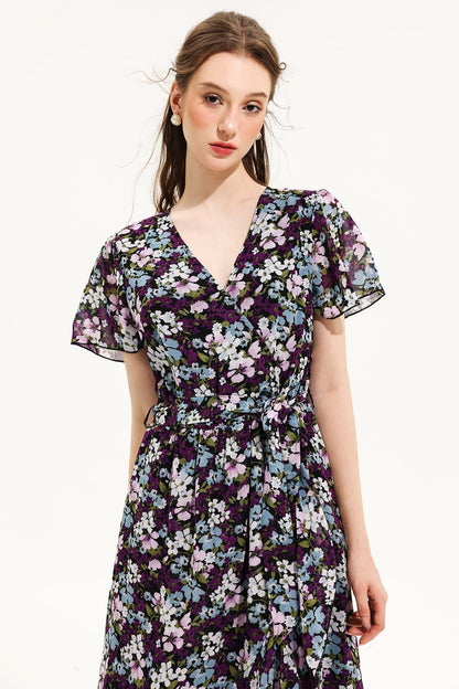 Vestido midi de manga corta con escote en V y estampado floral amarillo 