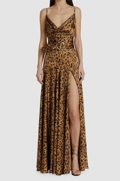 Vestido largo con cuello halter y estampado de leopardo 