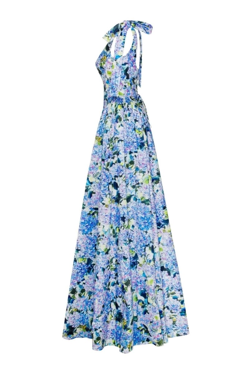 Vestido largo con tirantes y estampado de hortensias de Kacey 
