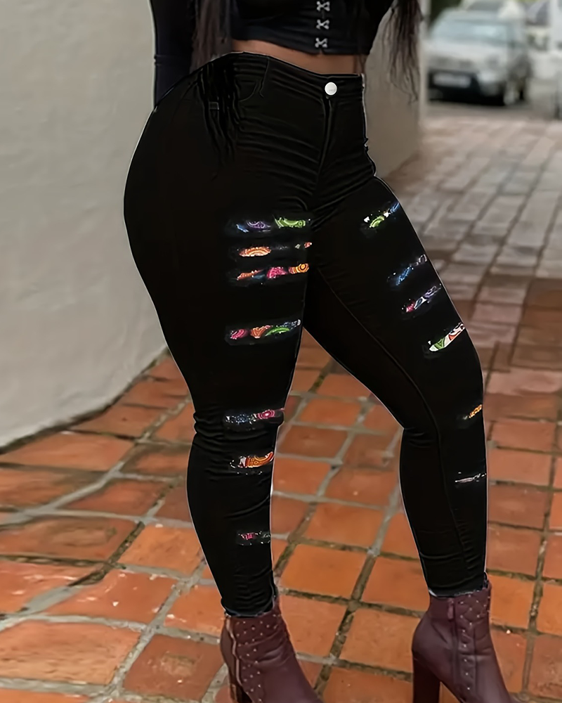 Ripped Patch Jeans