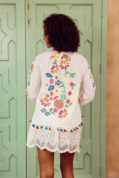 Blusa con borlas florales bordadas Kyndall 