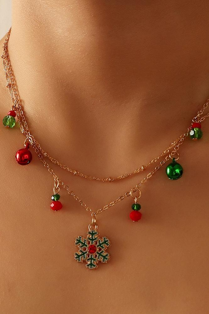Collar colgante extraíble con copos de nieve navideños de Lynn 