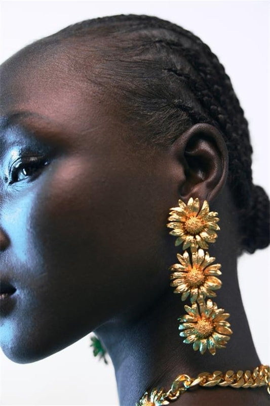 Pendientes colgantes de margaritas de metal 