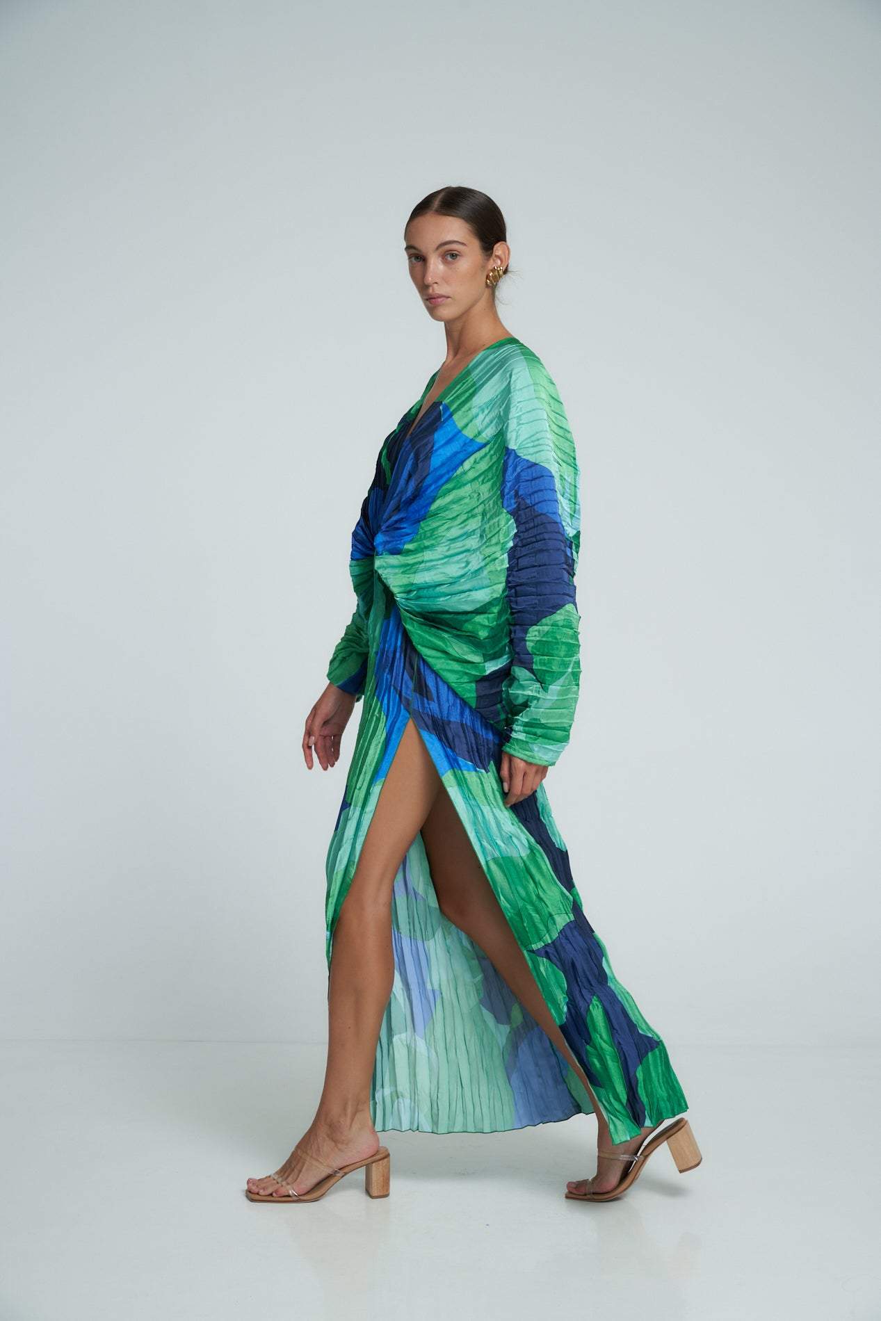 Vestido caftán maxi plisado con estampado Pamela 