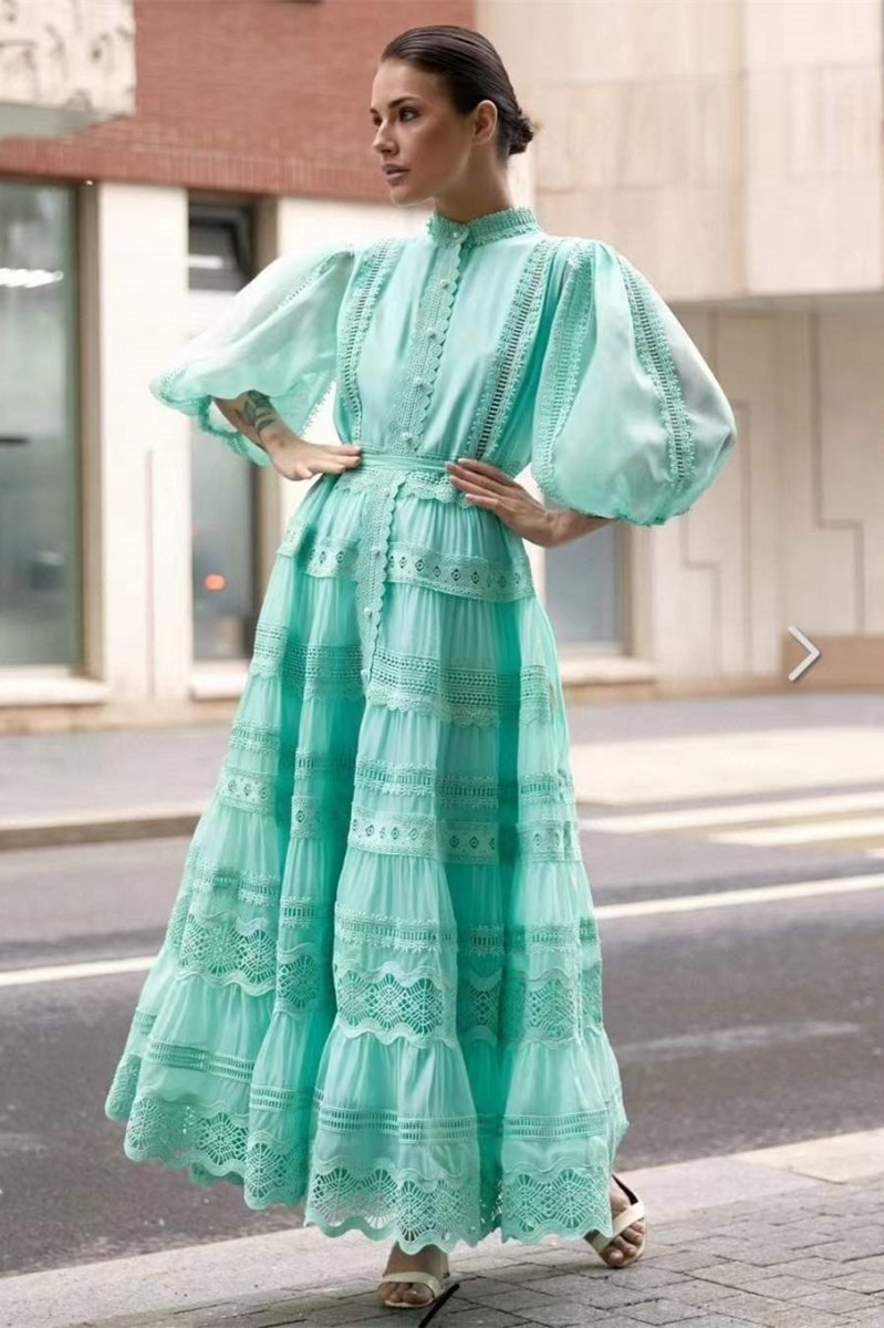 Vestido largo Paula con mangas abullonadas y encaje bordado 