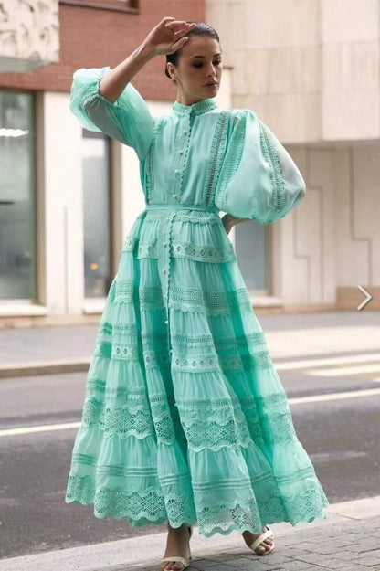 Vestido largo Paula con mangas abullonadas y encaje bordado 