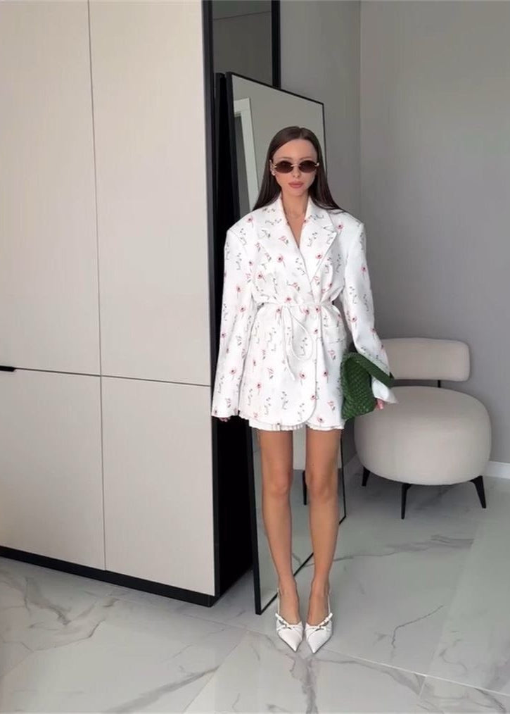 Blossom Garden - Belted Floral Print Blazer