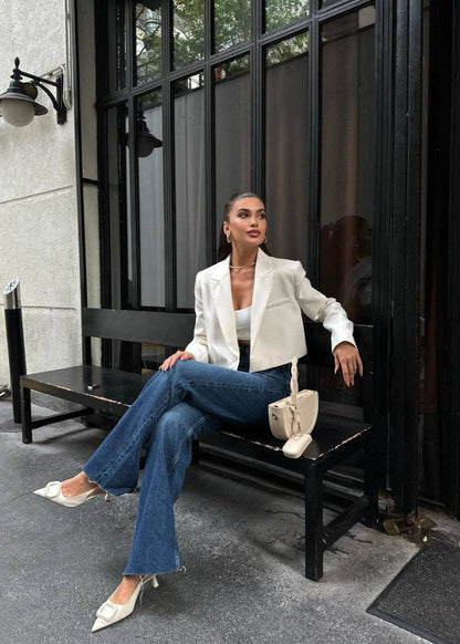 Riviera Cropped Blazer – Soft Pink Tailored Statement