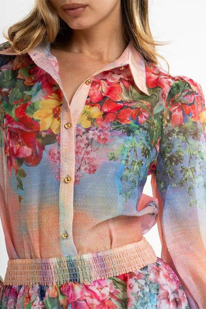Conjunto de blusa con estampado floral de Roxanne 