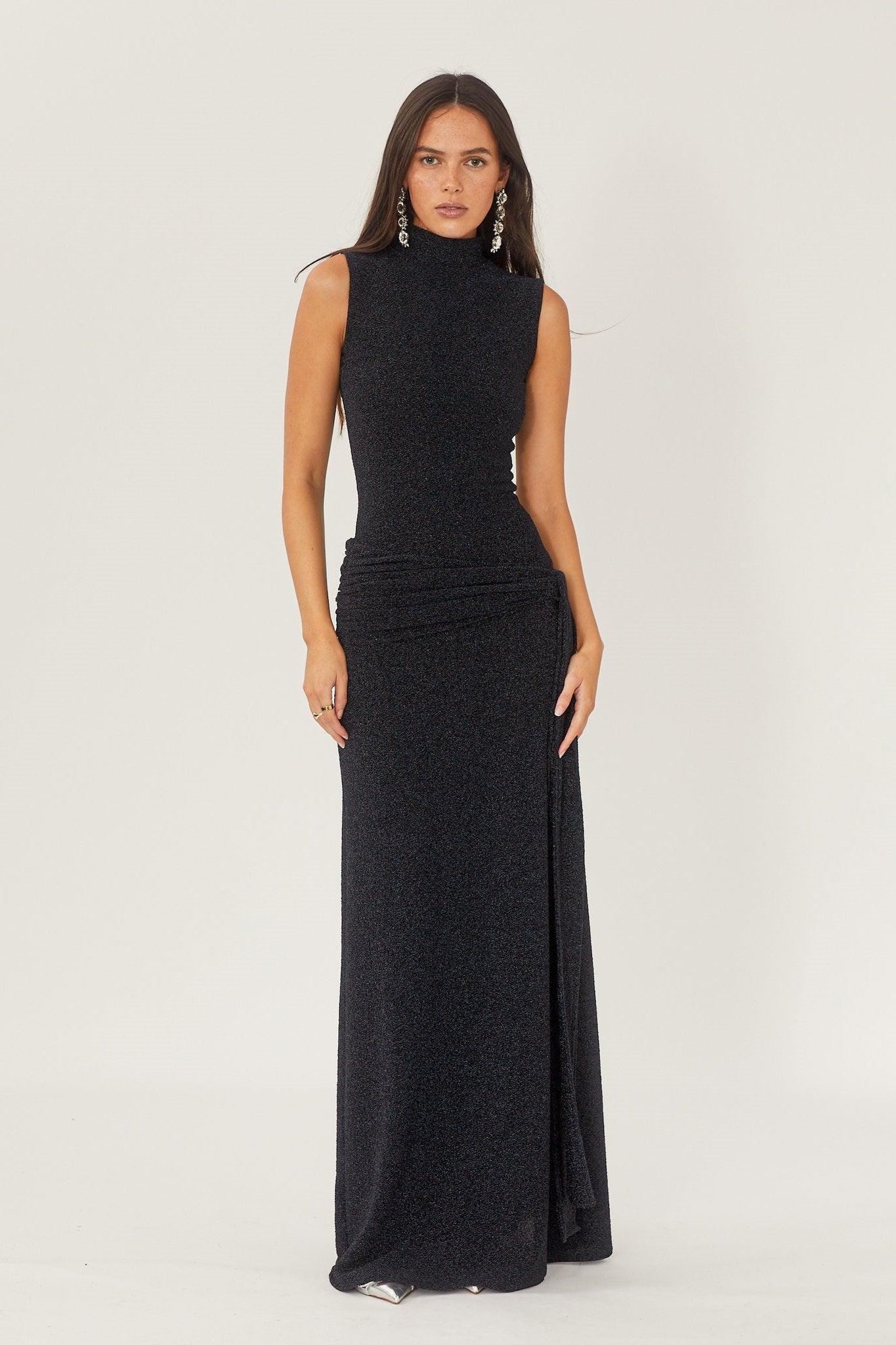Vestido largo de punto con tirantes metálicos Shonna 