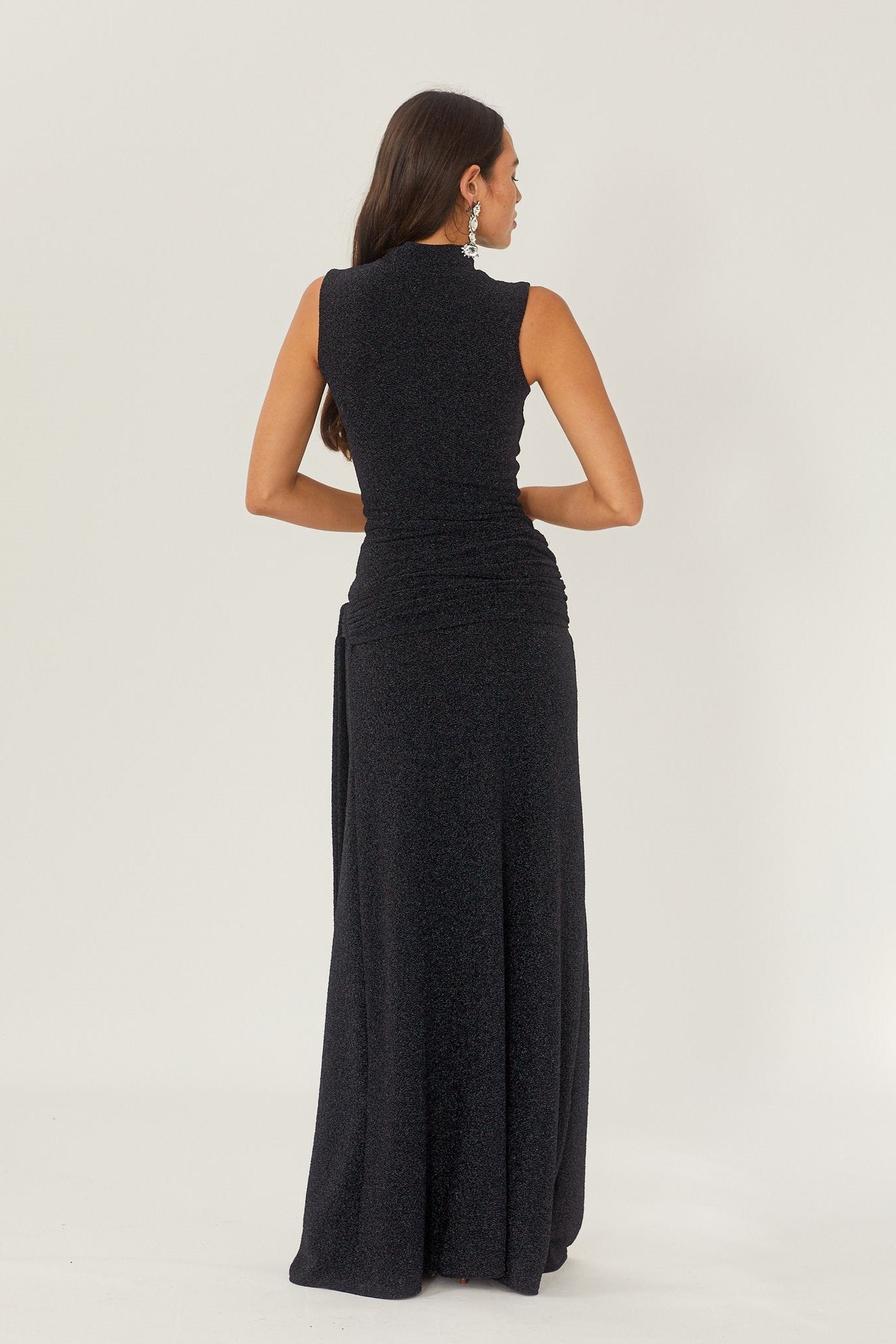 Vestido largo de punto con tirantes metálicos Shonna 