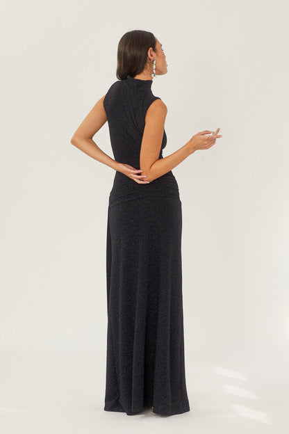 Vestido largo de punto con tirantes metálicos Shonna 