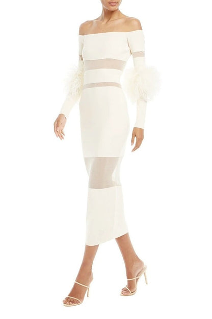 Vestido midi de vendaje con plumas de Tammy 