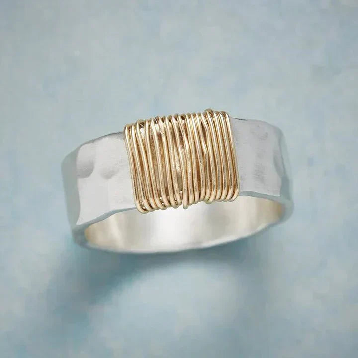 Auriel™ | Vintage Gold Thread Ring