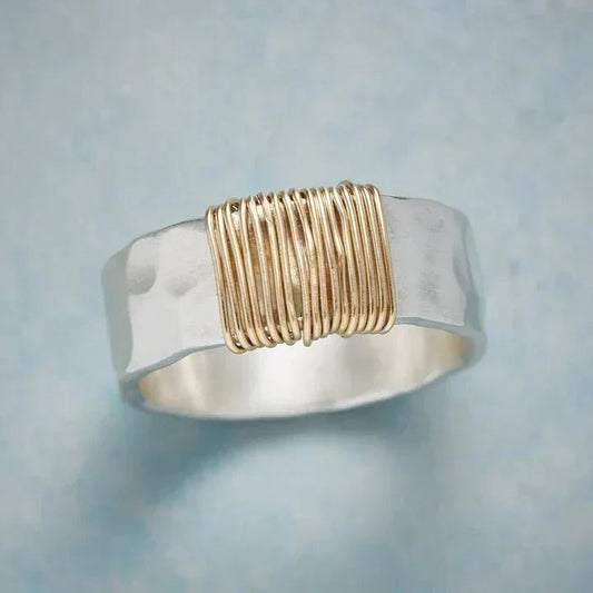 Auriel™ | Vintage Gold Thread Ring