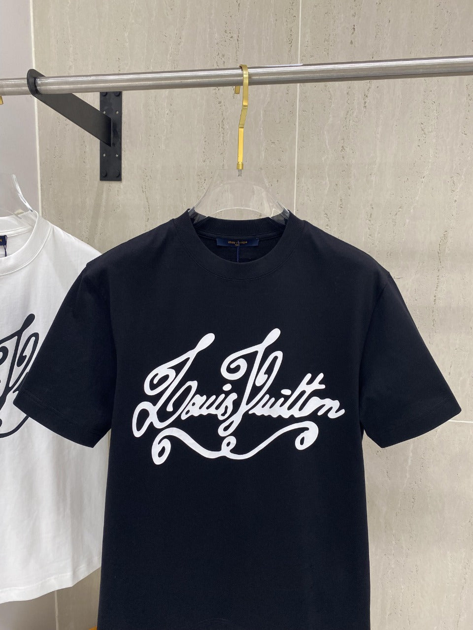 LV T-SHIRT IN BLACK COTTON 239616